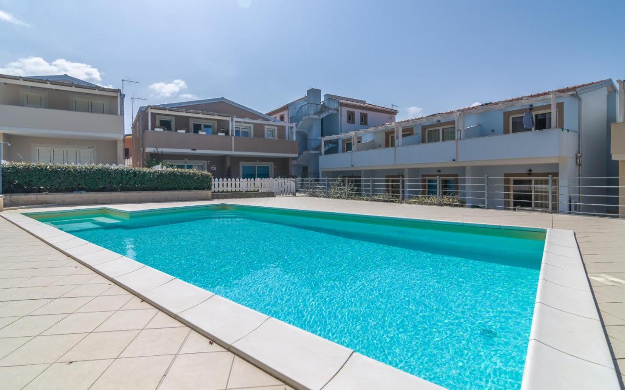 Villetta Federico Climatizzata Con Giardino Privato Viddalba Extérieur photo