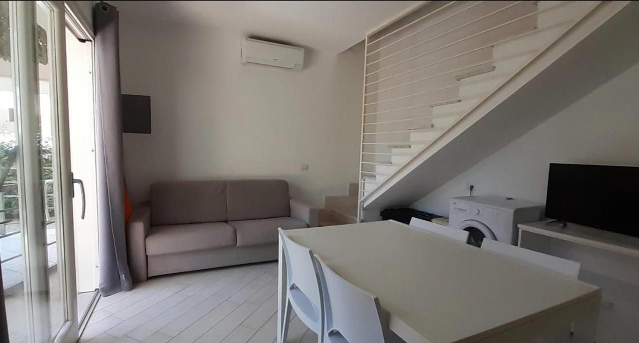 Villetta Federico Climatizzata Con Giardino Privato Viddalba Extérieur photo